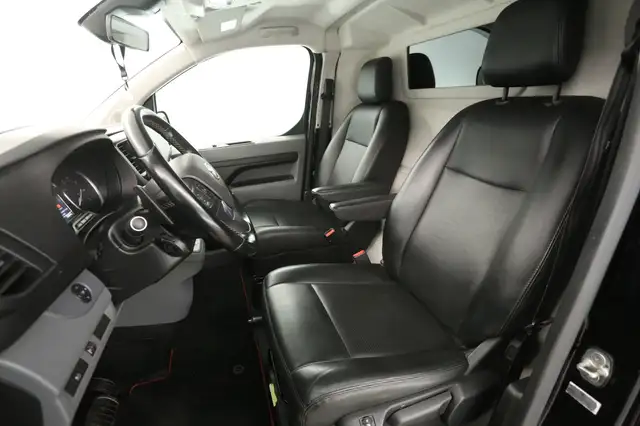 Toyota Proace view 8