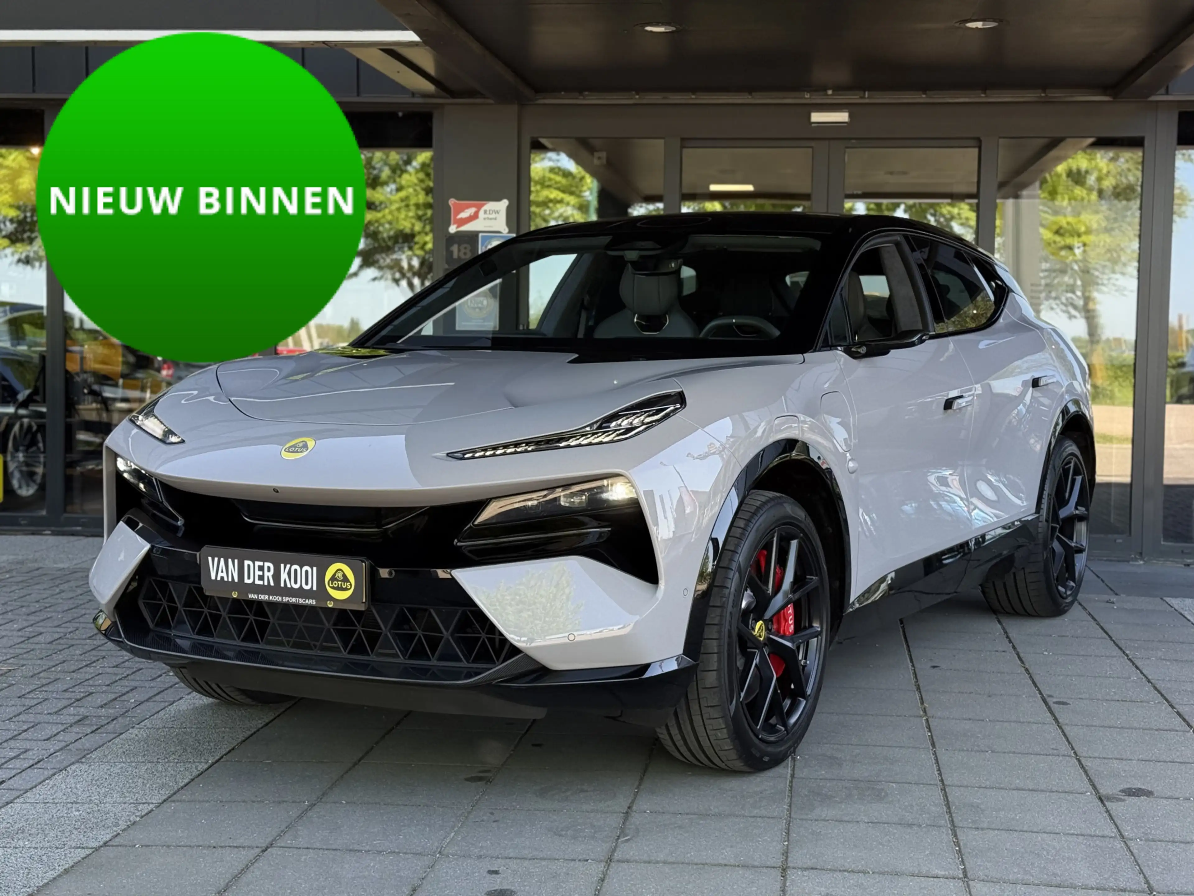 Lotus Eletre EDS 450 S 4WD Executive Seat 112 kWh