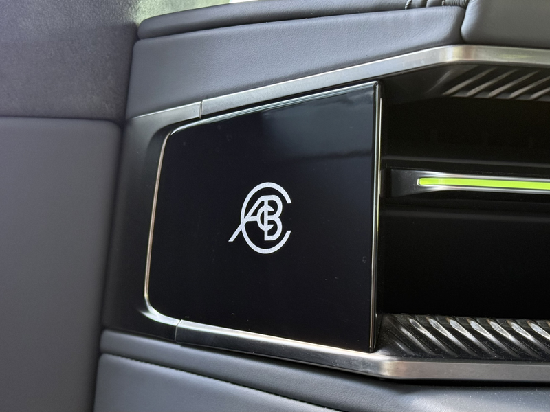 Lotus Eletre EDS 450 S 4WD Executive Seat 112 kWh — photo 17