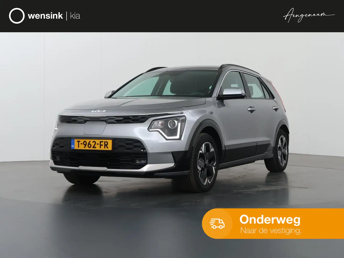 Kia e-Niro EV DynamicLine 64.8 kWh | Trekhaak | Keyless | Nav Grijs - 1