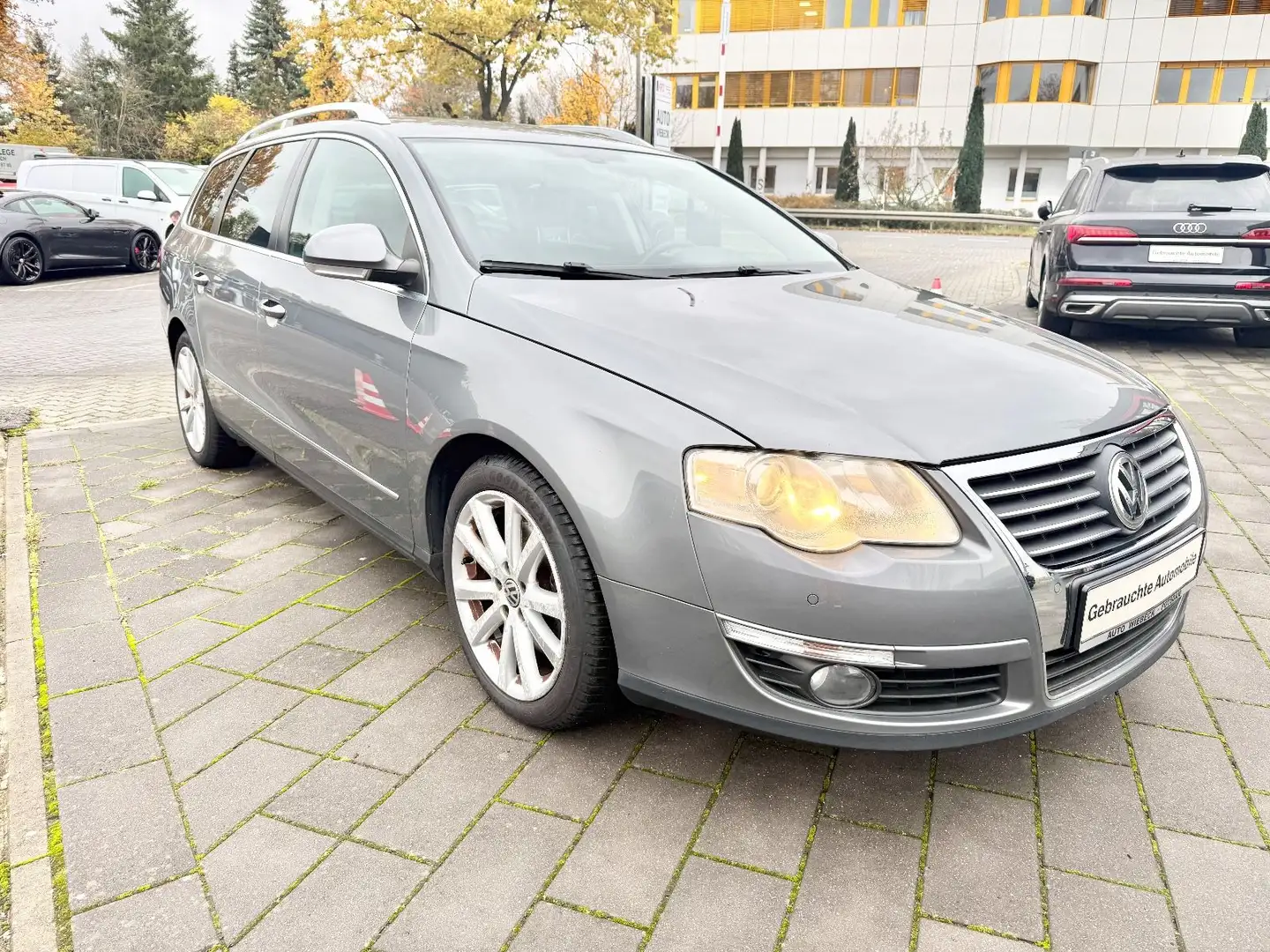 Volkswagen Passat Variant Automatik,Sitzh,Hängerkupplung Grau - 2