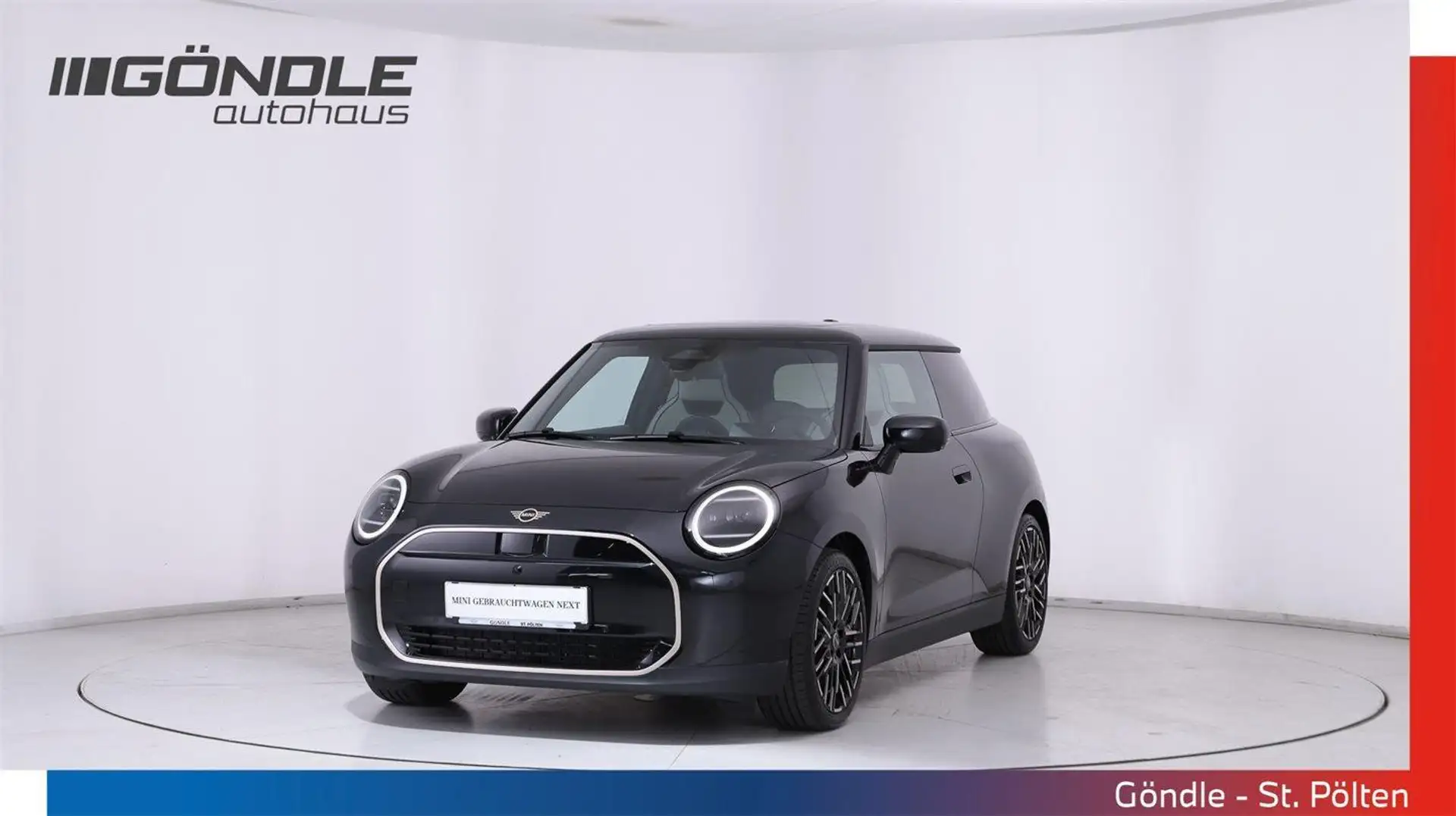 MINI Cooper E J01 HC0 Schwarz - 1