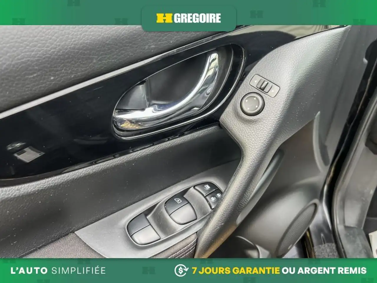 Nissan Qashqai снимка Nissan Qashqai