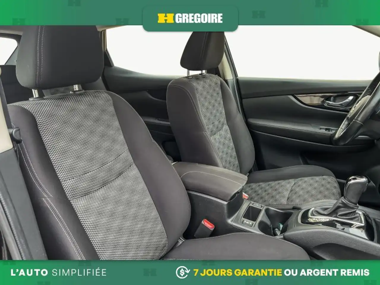 Nissan Qashqai снимка Nissan Qashqai