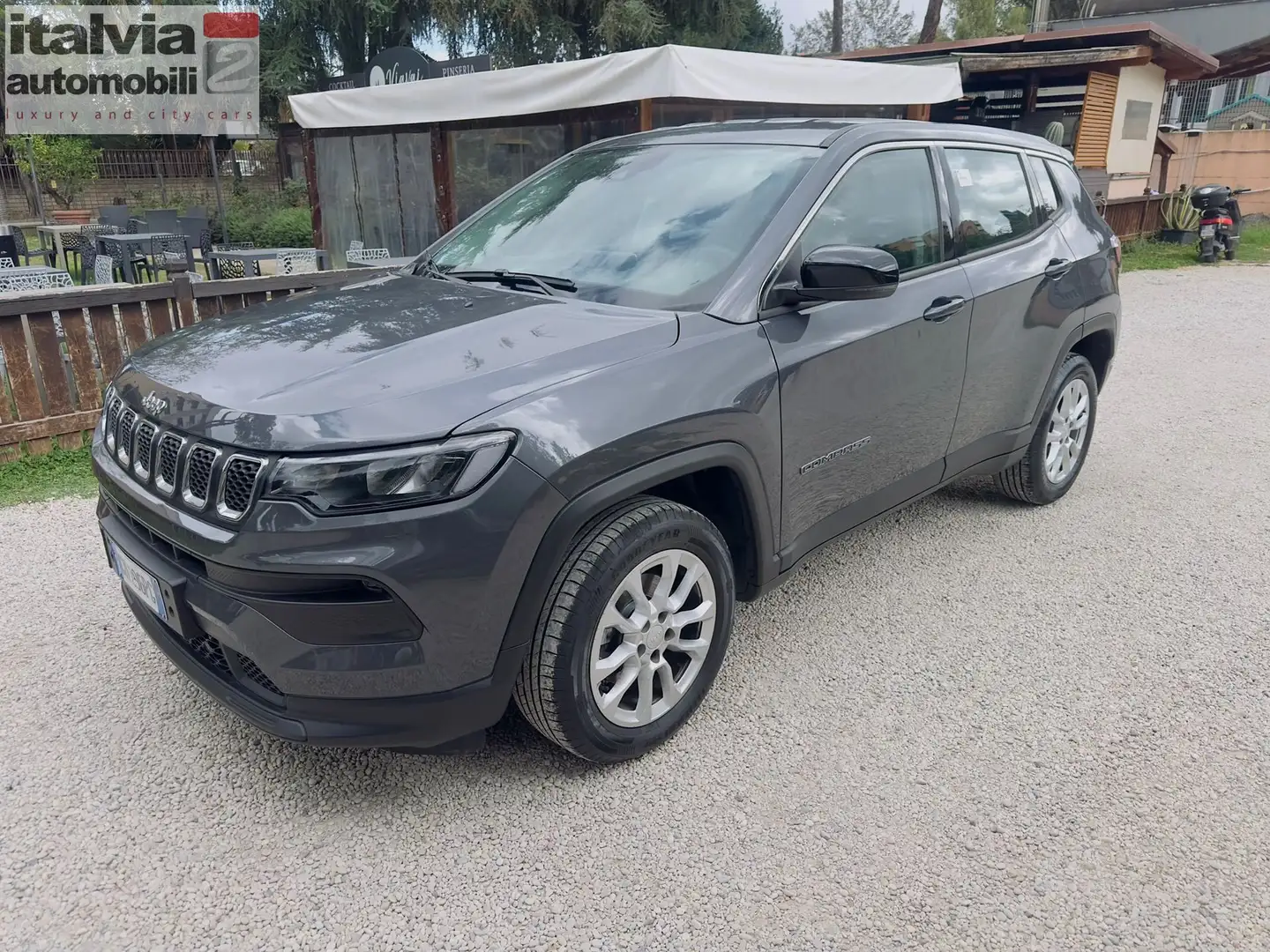 Jeep Compass Compass 1.5 T4 130 CV MHEV 2WD Longitude IVA COMP Grijs - 1