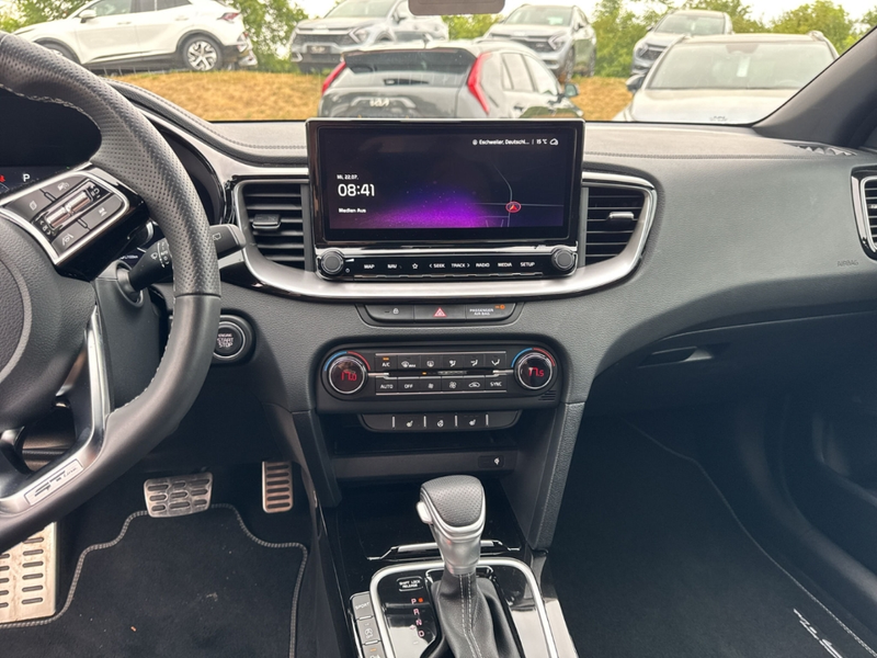 Kia Ceed / cee'd GT-Line 1.5 T-GDI EU6e Navi Leder Digitales Cockpi — photo 15