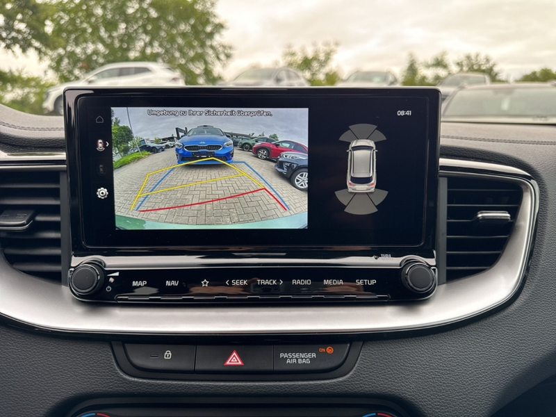 Kia Ceed / cee'd GT-Line 1.5 T-GDI EU6e Navi Leder Digitales Cockpi — photo 14