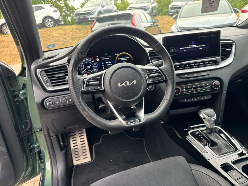 Kia Ceed / cee'd GT-Line 1.5 T-GDI EU6e Navi Leder Digitales Cockpi — photo 9