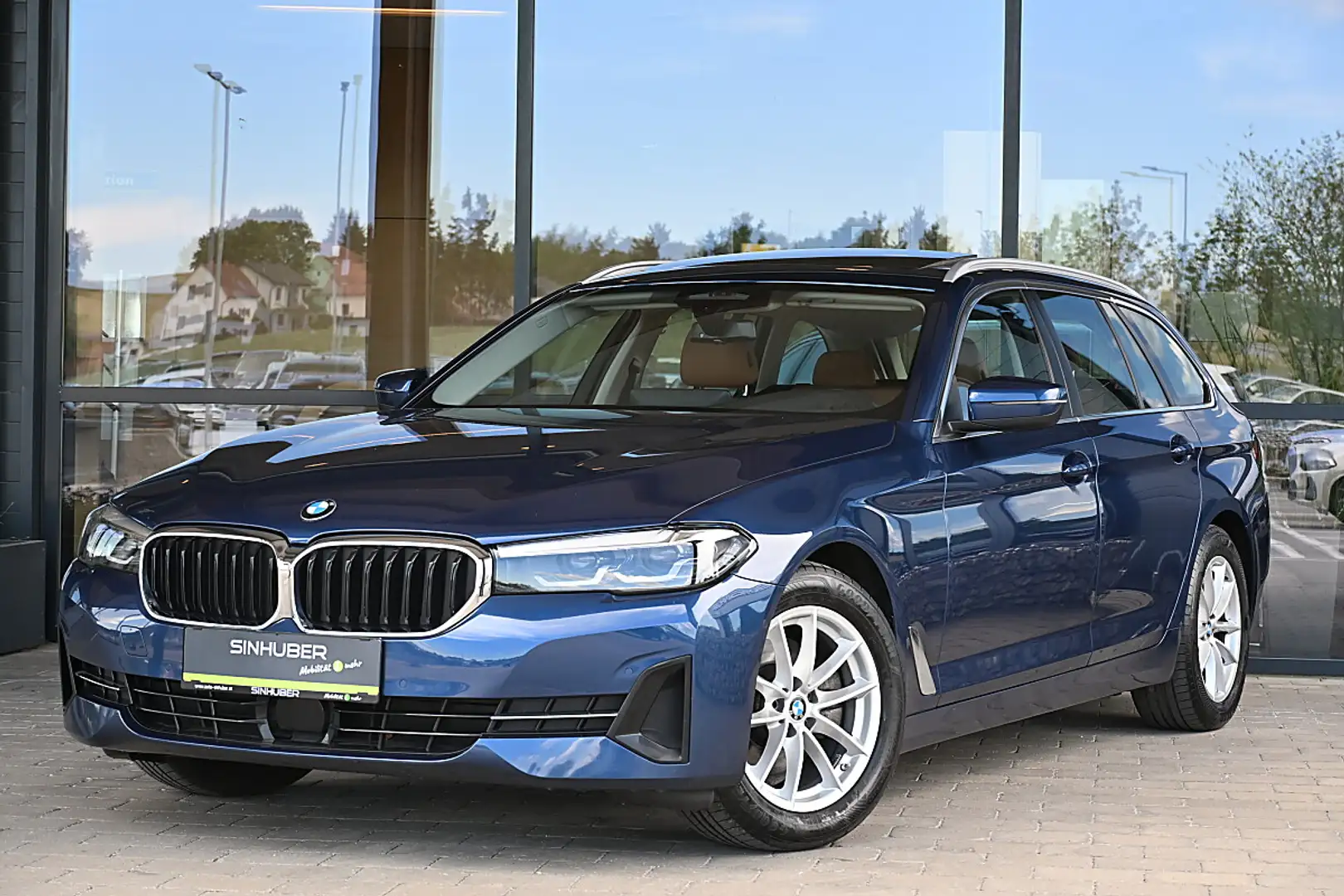 BMW 520 d 48 V Touring Aut. ACC, DrivingProf, Panorama,... Blau - 1