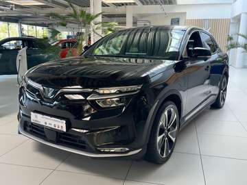 VF8 300 kW AWD Plus Sofort verfügbar