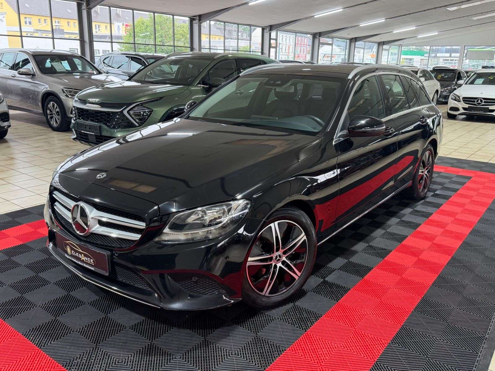 Mercedes-Benz C 220