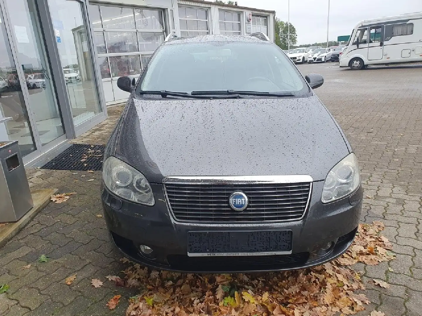Fiat Croma 2.4 20V Multijet Emotion Gris - 2