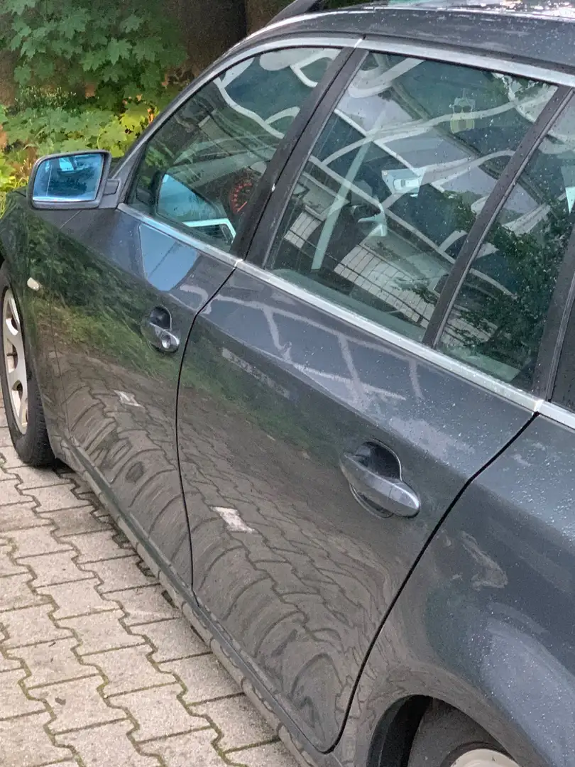 BMW 520 520d Touring Gri - 2
