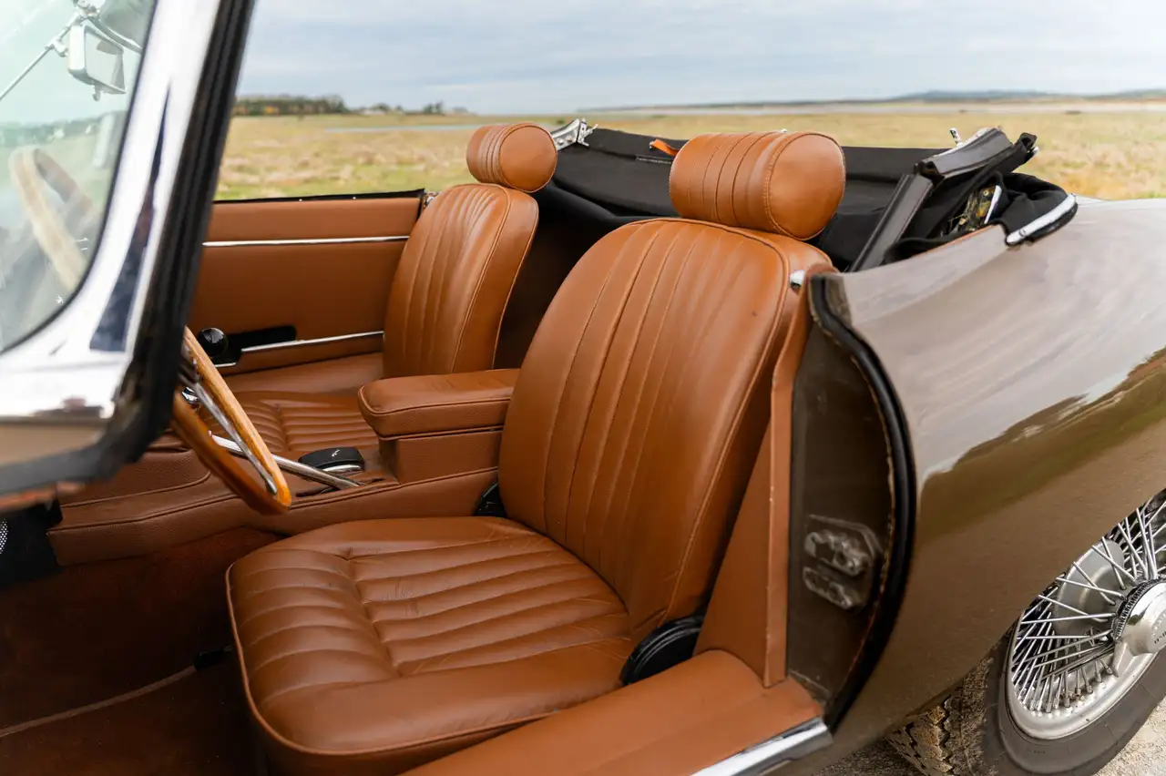 Jaguar E-Type S2 cabriolet, foto 8