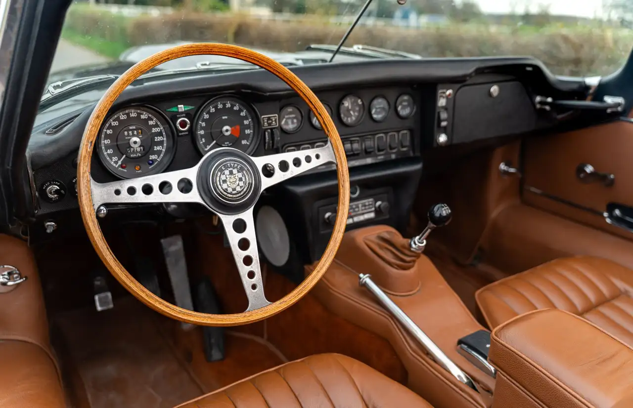 Jaguar E-Type S2 cabriolet, foto 7