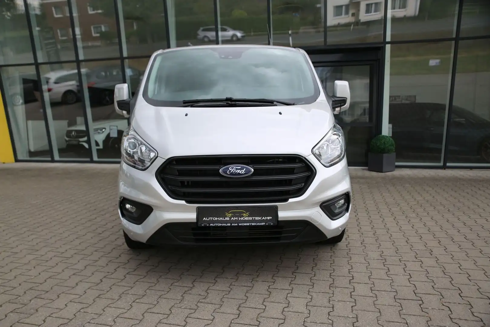 Ford Tourneo Custom 320 L1 TREND*RFK*NAVI*LED*TEMPO*SPUR*STHZ Silber - 2