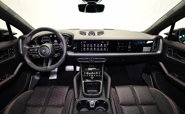 Porsche Cayenne view 10