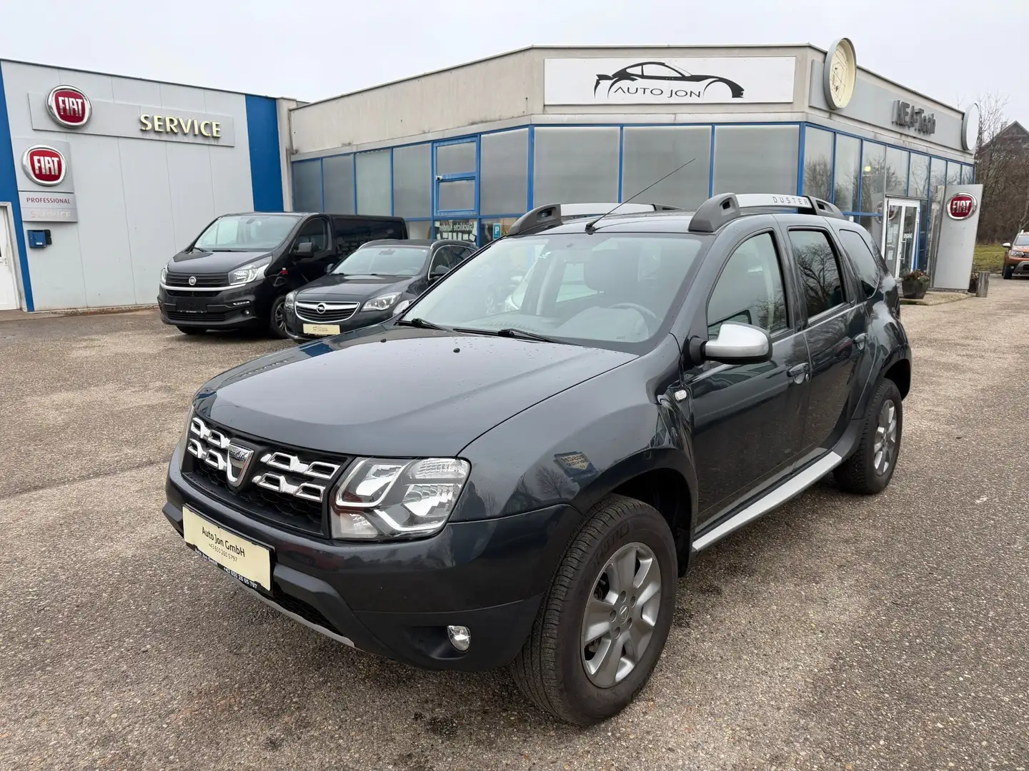 Dacia Duster Supreme*4WD(Allrad)*1Besitz*AHK*Klima*Sitzheizung* Gris - 1