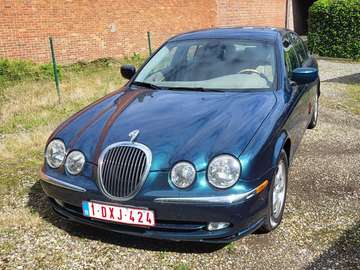 3.0i V6 24v Executive
