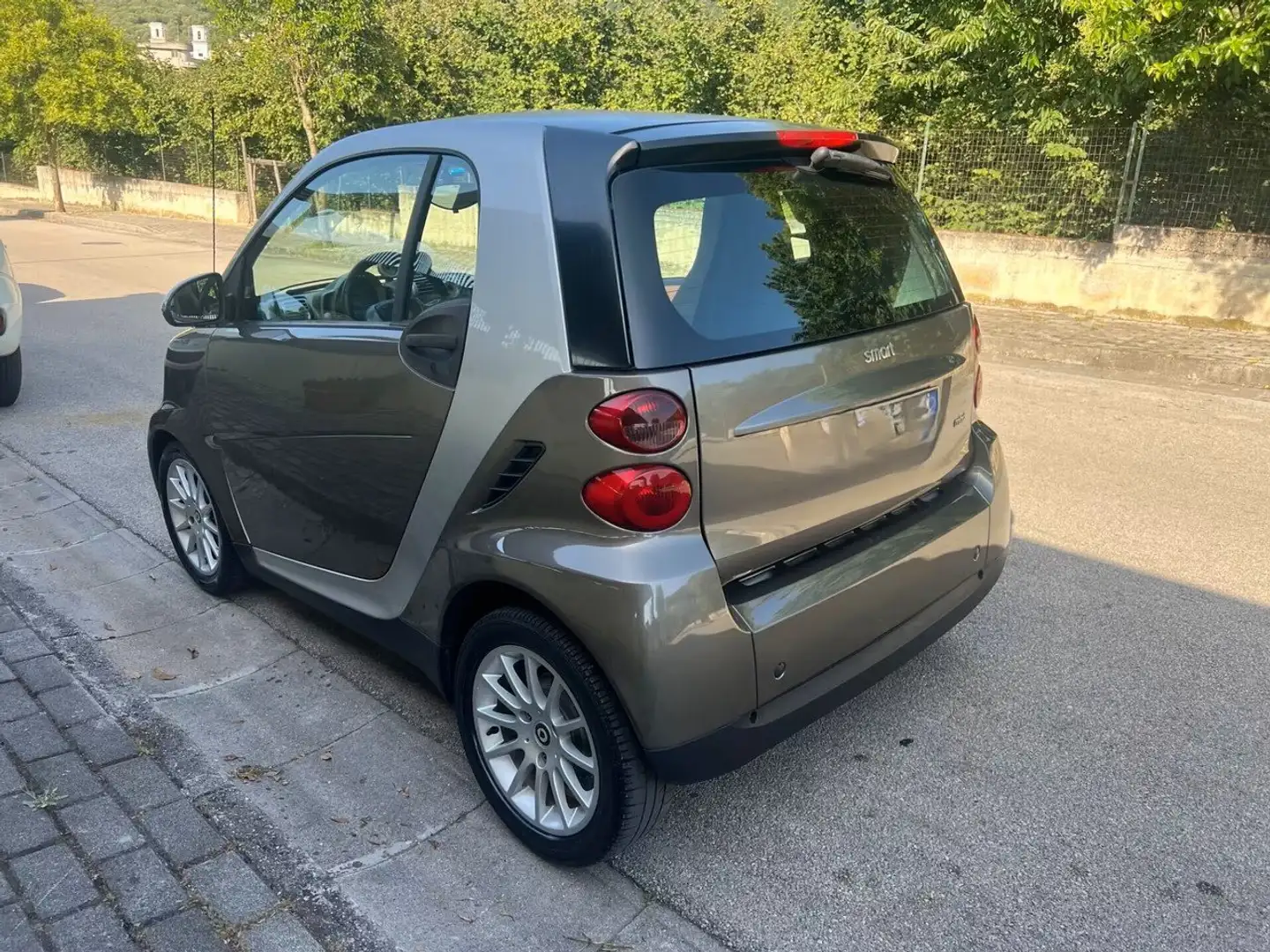 smart forTwo Fortwo II 2007 1.0 mhd Passion 71cv Argento - 1