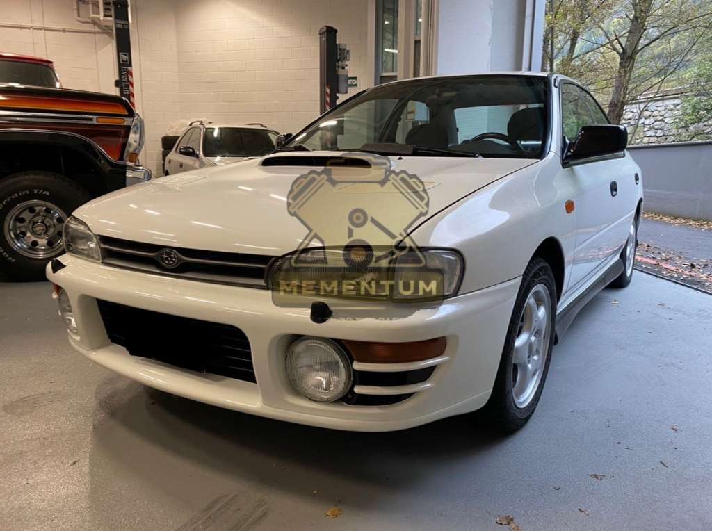 Subaru Impreza Pequeño Manual de 5 Puertas - foto 1