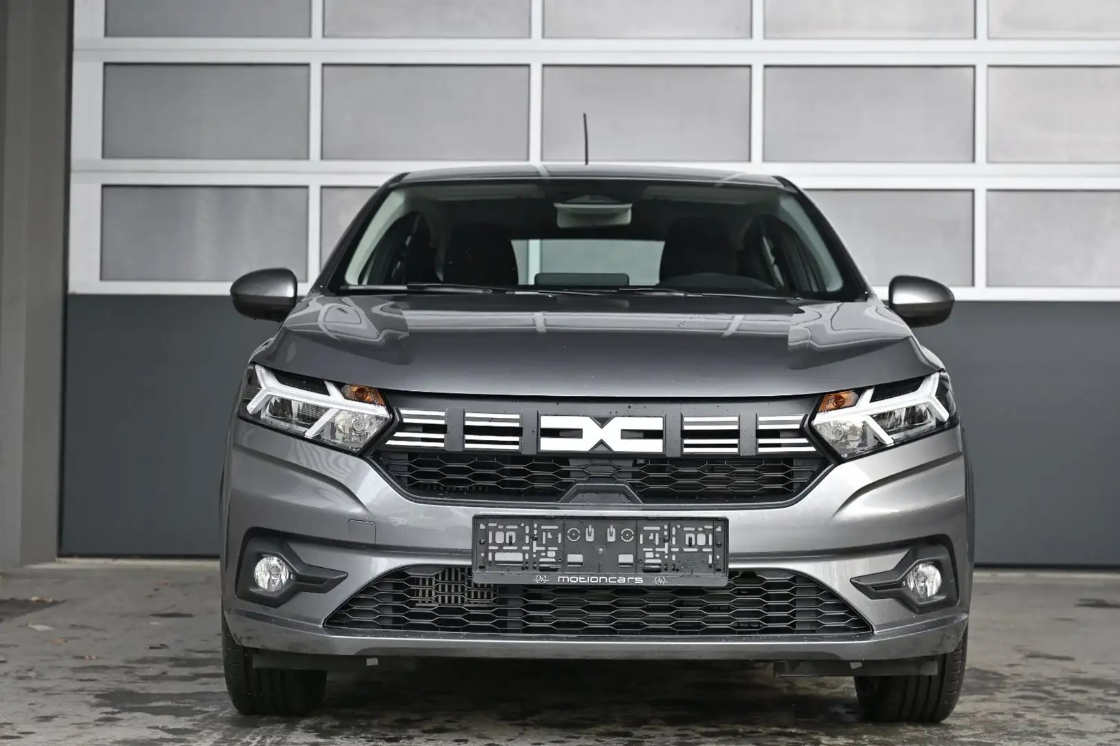 Dacia Sandero 1.0 Expression Tce 90 Pickerl NEU Grau - 2