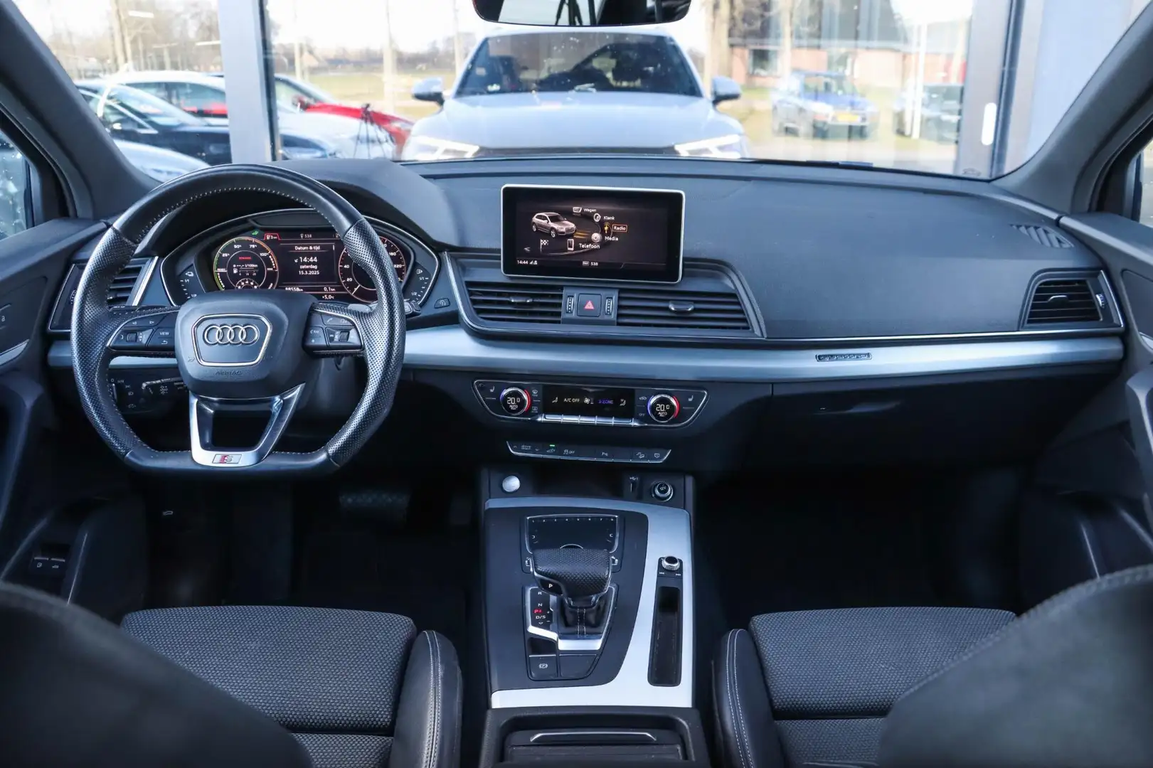 Audi Q5 55 TFSI e Quattro 367pk S-Line | Virtual cockpit | Blanco - 2