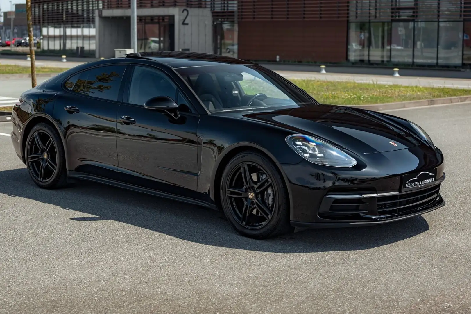 Porsche Panamera 4 3.0 Pano/Bose/Chrono/Sportabgas Schwarz - 1