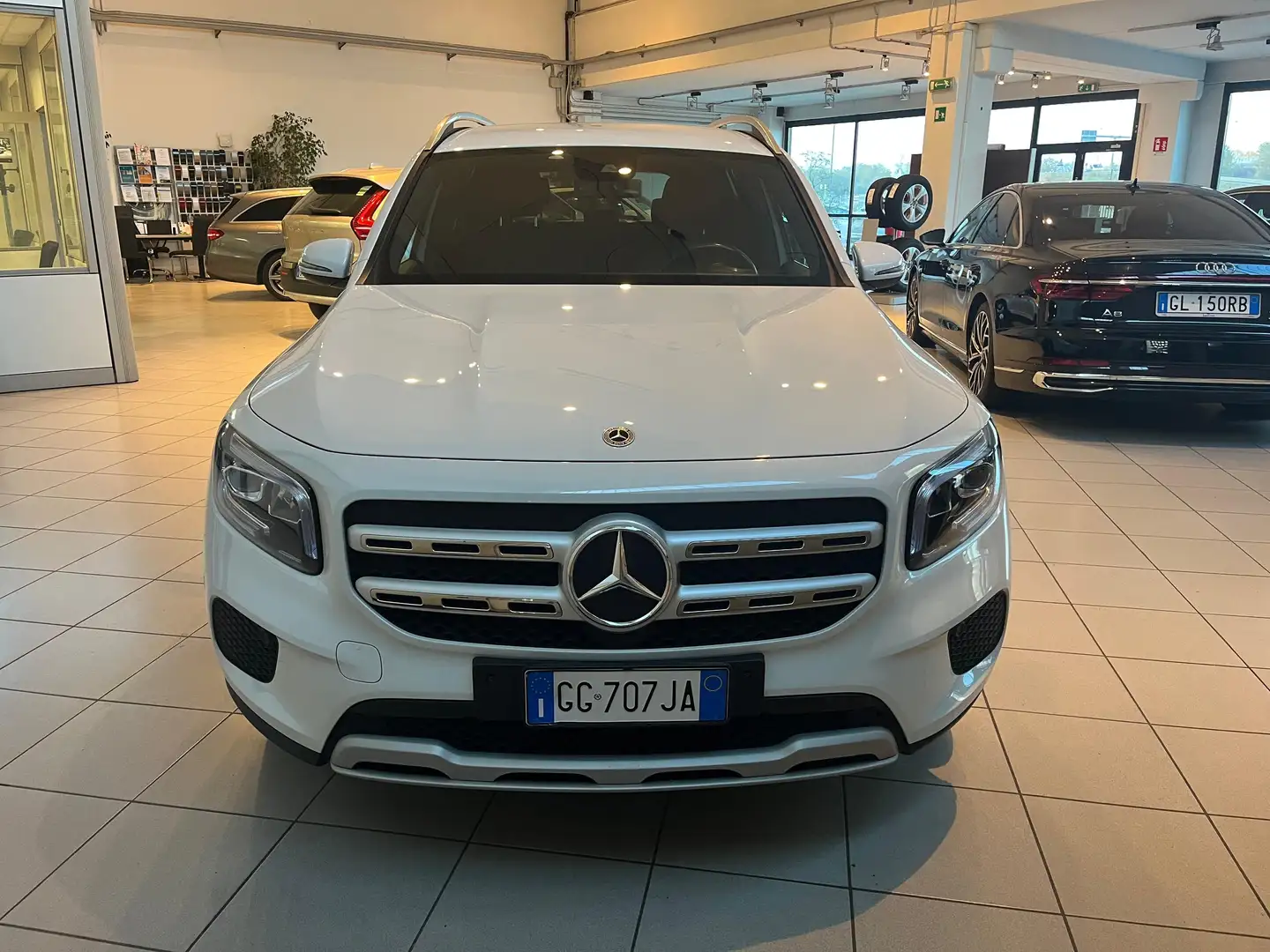 Mercedes-Benz GLB 180 d Sport Plus auto IVA ESPOSTA - UNICO PROPRIETARIO Blanco - 2