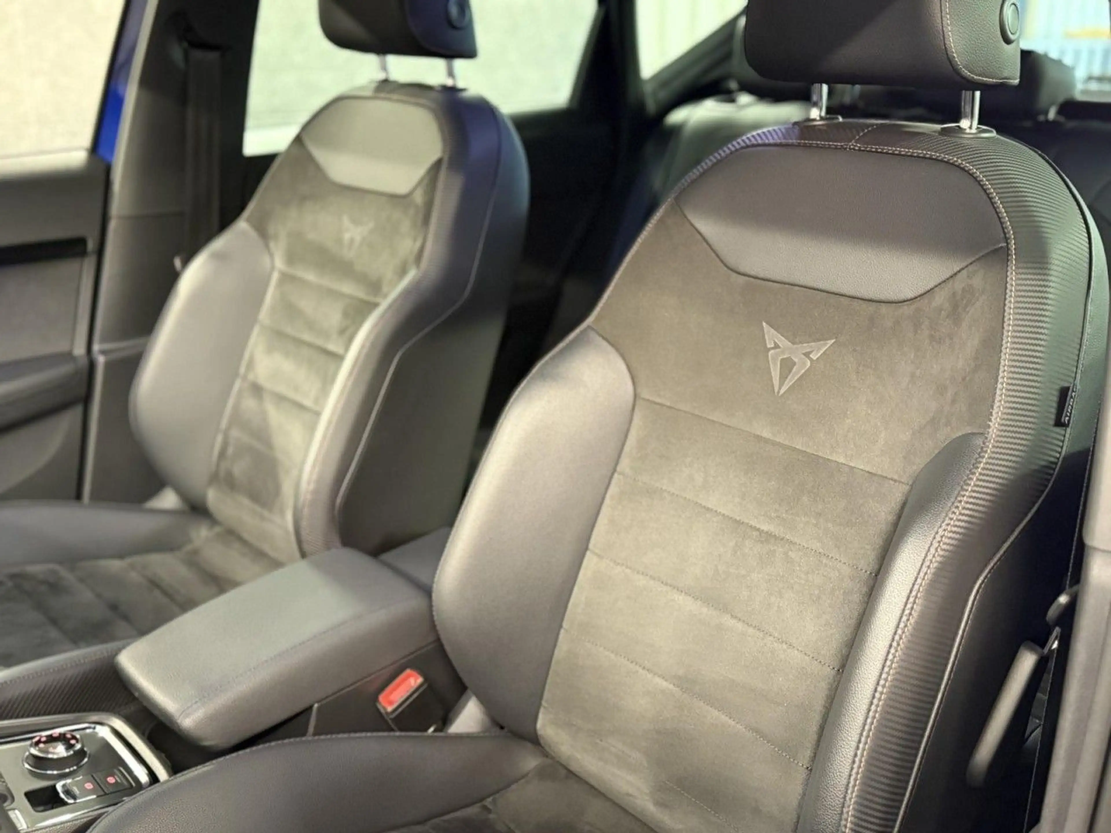 CUPRA Ateca 2.0 TSI 4Drive DSG*Navi*LED*Tempo*360*AHK — photo 9