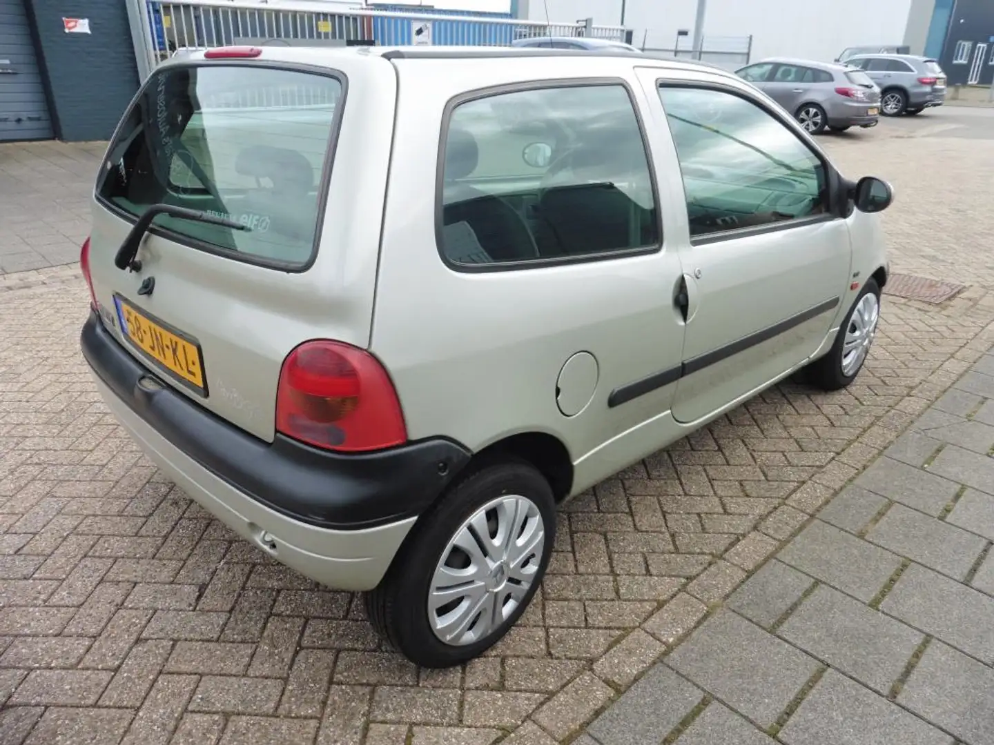 Renault Twingo 1.2 Privilège Beige - 2
