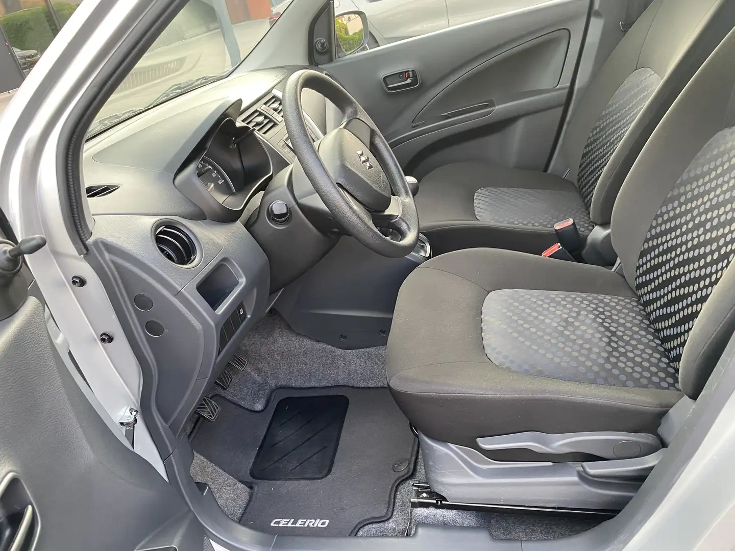 Suzuki Celerio 1.0 Dualjet Club - 2