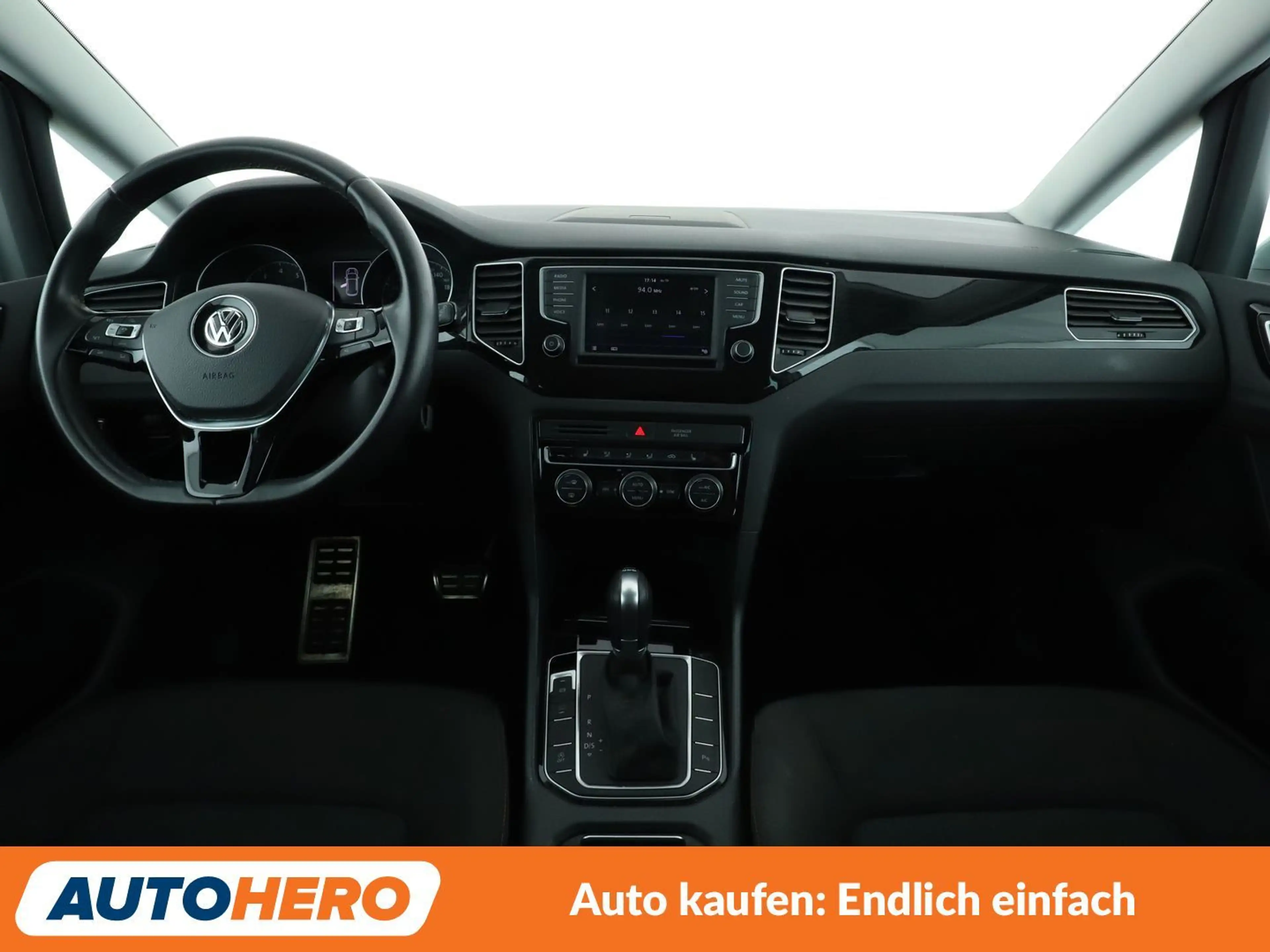 Volkswagen Golf Sportsvan 1.2 TSI Sound BlueMotion Tech — photo 12