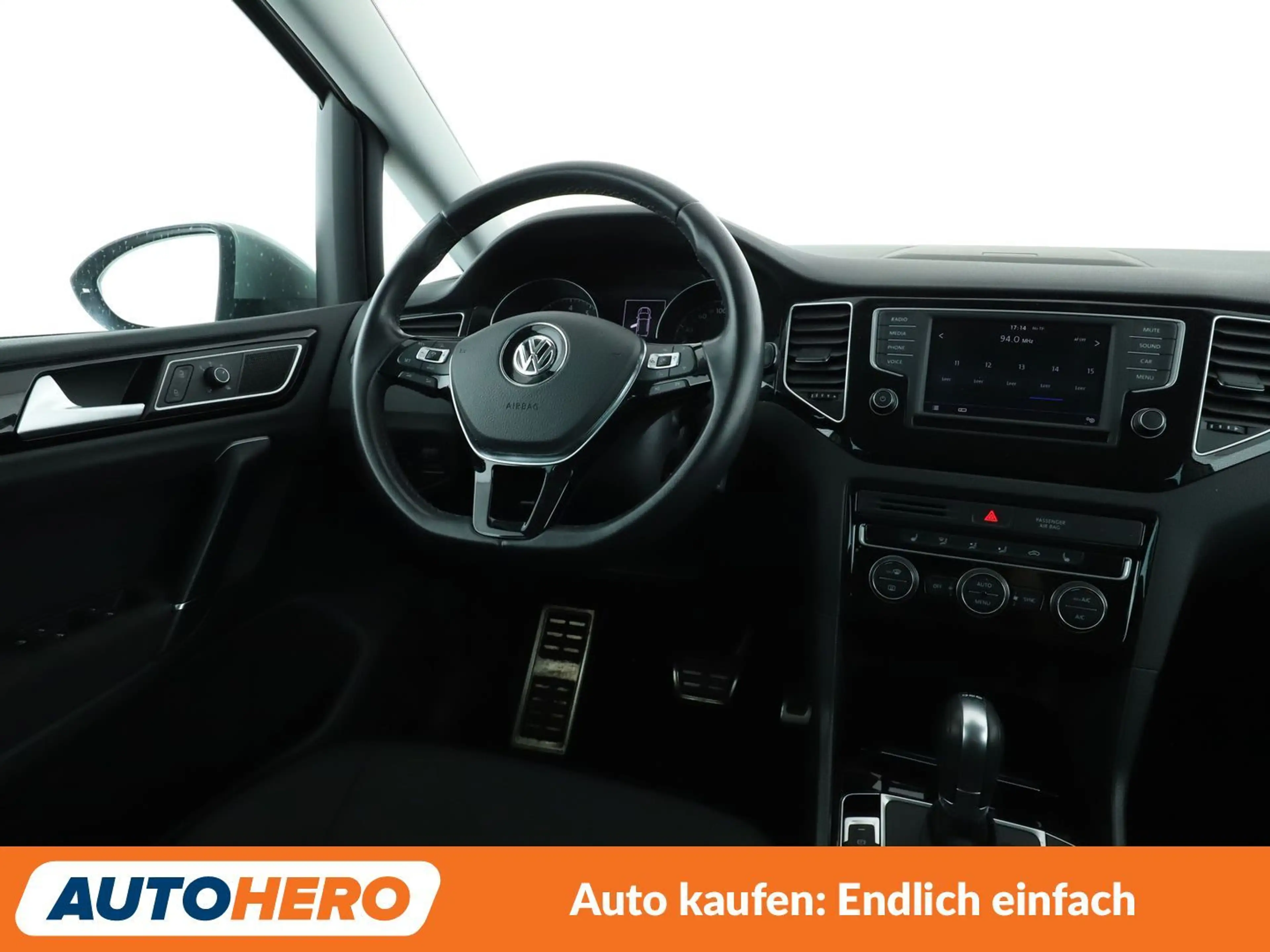 Volkswagen Golf Sportsvan 1.2 TSI Sound BlueMotion Tech — photo 13
