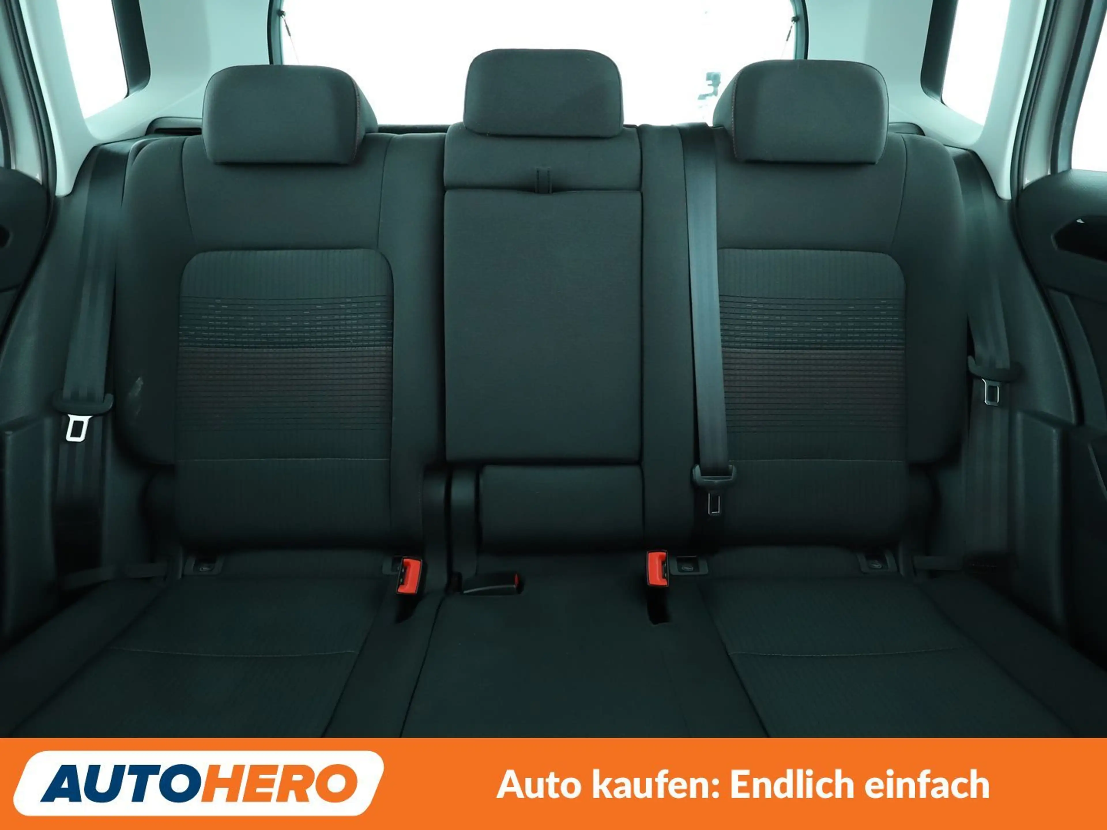 Volkswagen Golf Sportsvan 1.2 TSI Sound BlueMotion Tech — photo 15