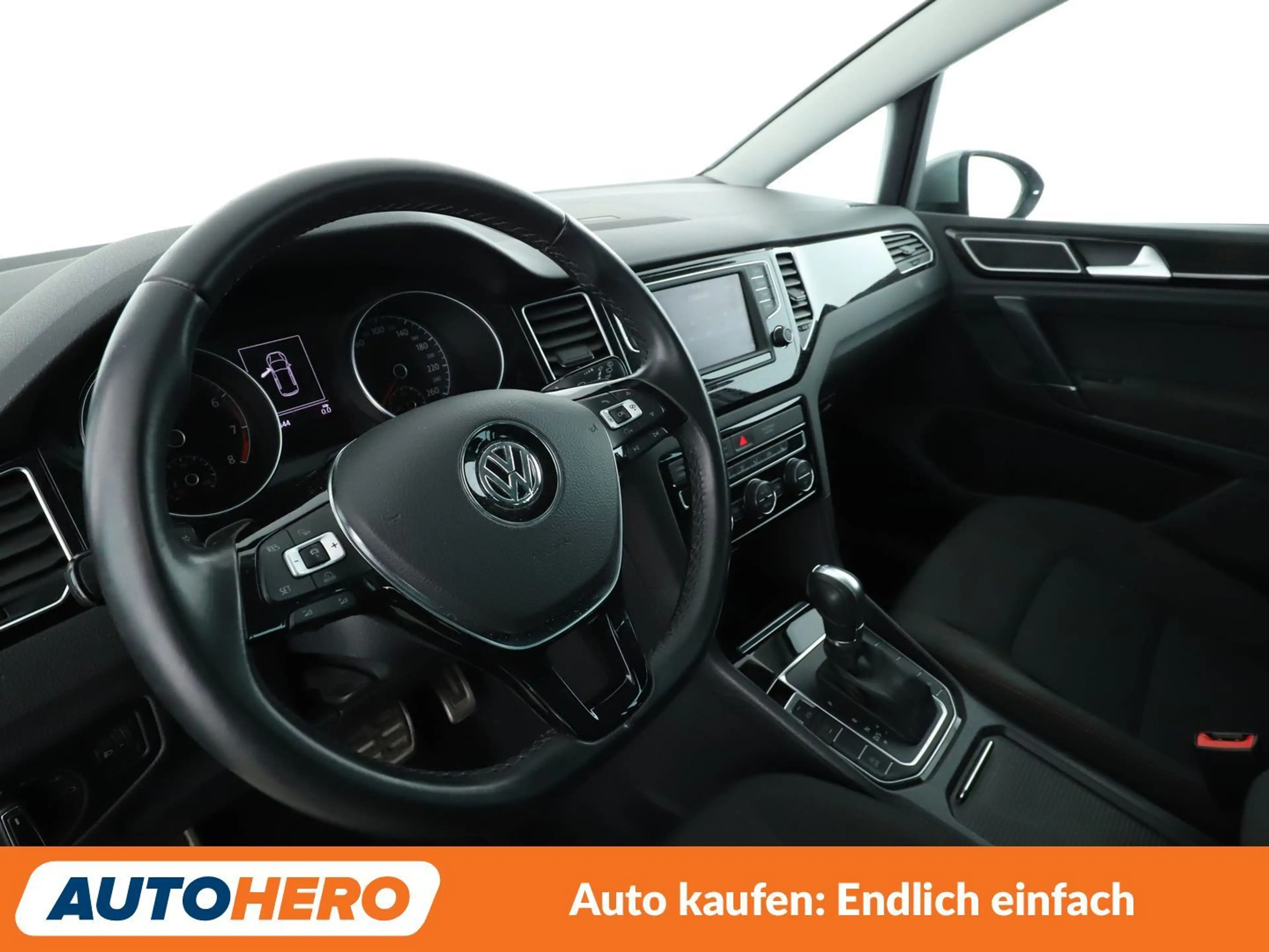 Volkswagen Golf Sportsvan 1.2 TSI Sound BlueMotion Tech — photo 11