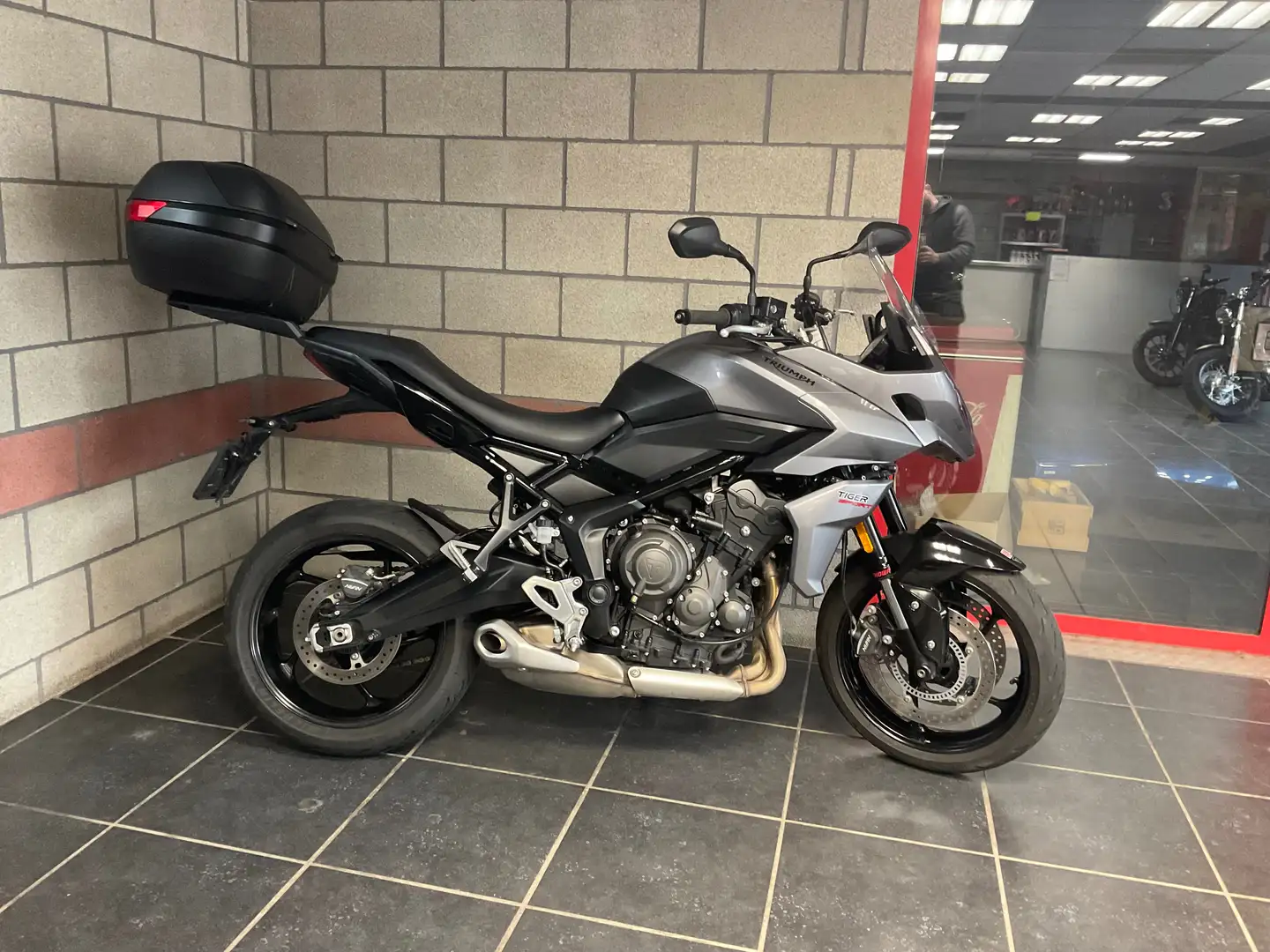 Triumph Tiger Sport Zilver - 1