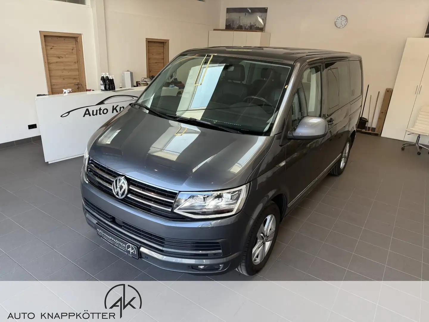 Volkswagen T6 Transporter T6 2.0 TDI 4Motion Multivan Generation Six Navi Grau - 2