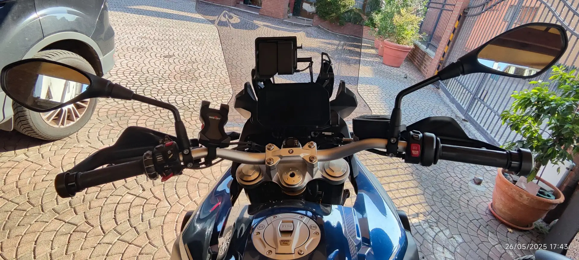 BMW F 850 GS Bleu - 1