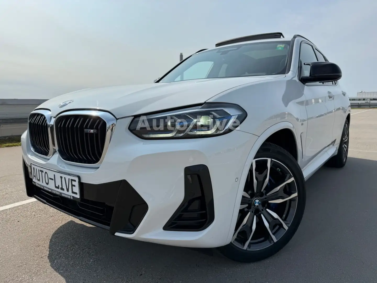 BMW X3 M d*M-PAKET*VIRT*PANO*DISPLAY*LASER*HEAD UP Weiß - 1