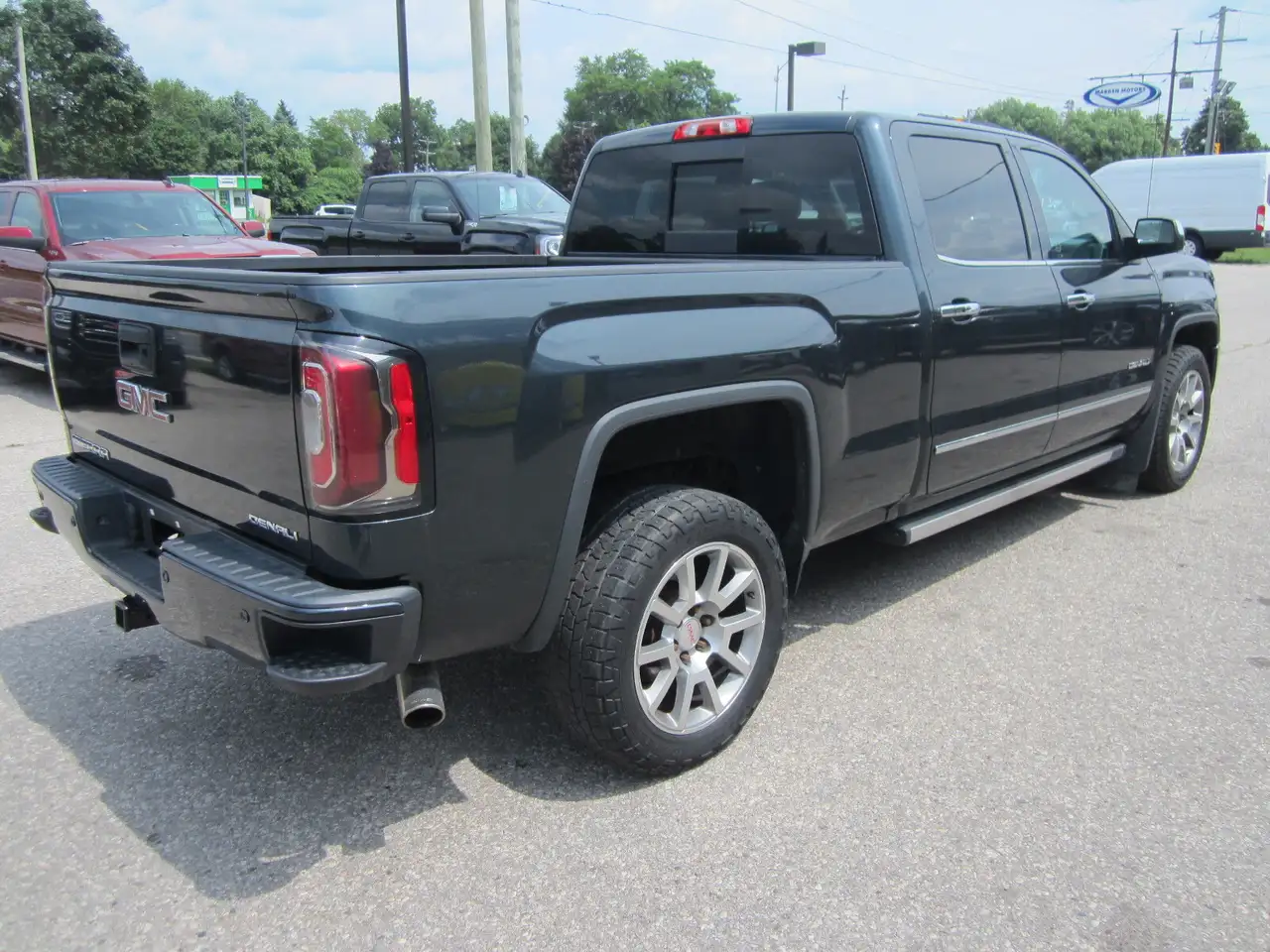 GMC Sierra 1500 снимка GMC Sierra 1500