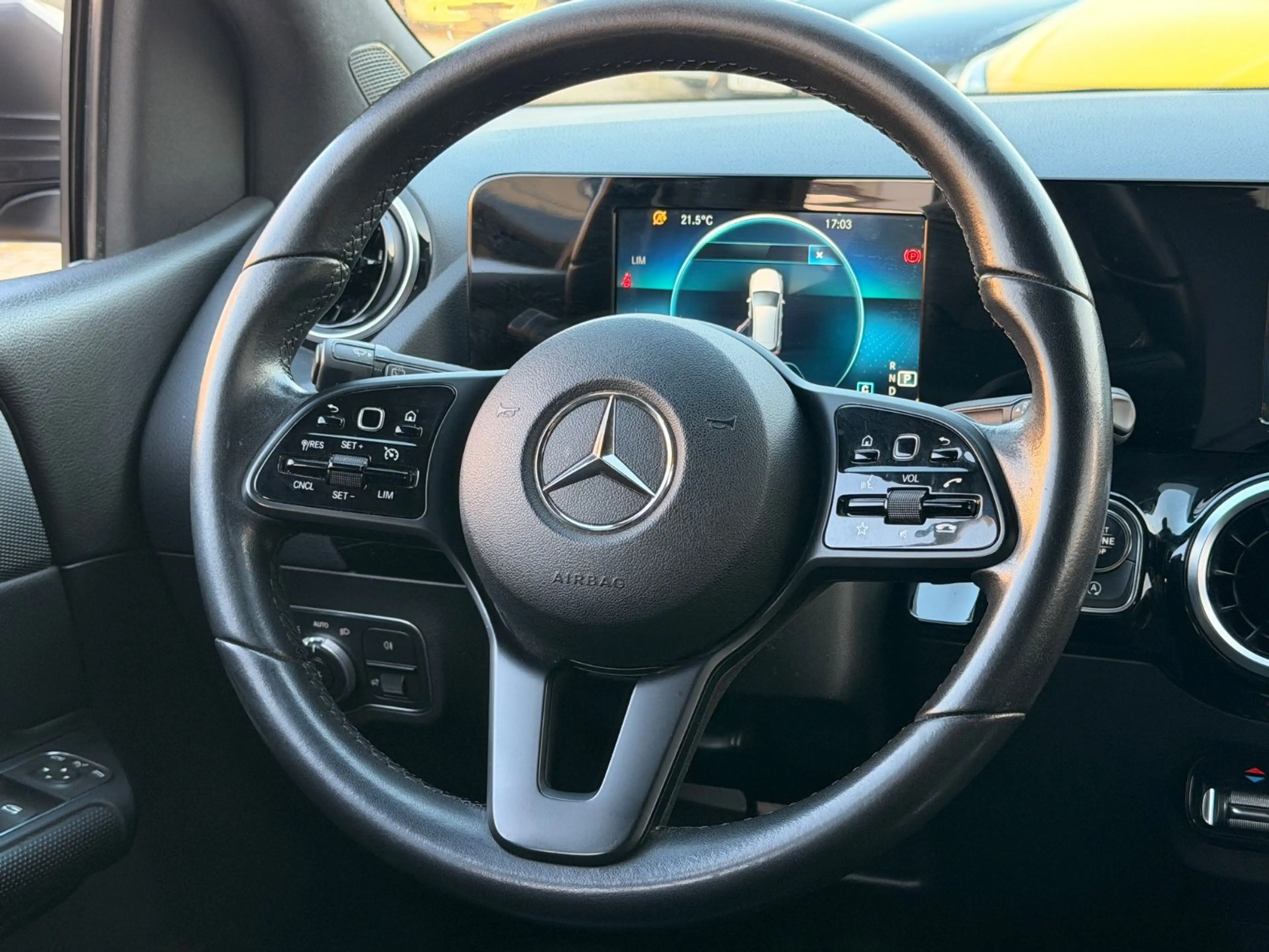 Mercedes-Benz B 220 d Style*KAMERA*LED*LEDER*NAVI*STANDHEIZUNG — photo 12