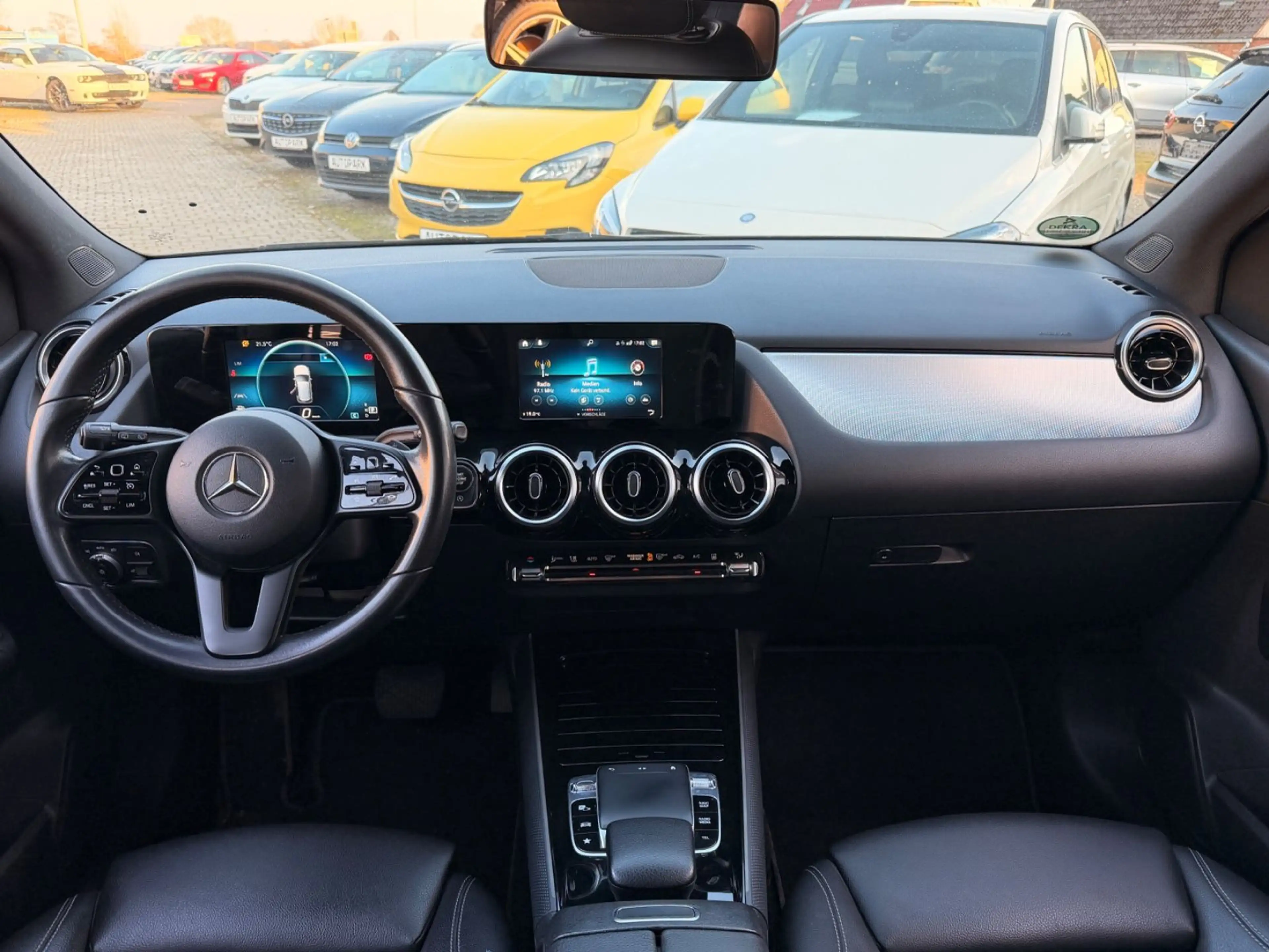 Mercedes-Benz B 220 d Style*KAMERA*LED*LEDER*NAVI*STANDHEIZUNG — photo 10