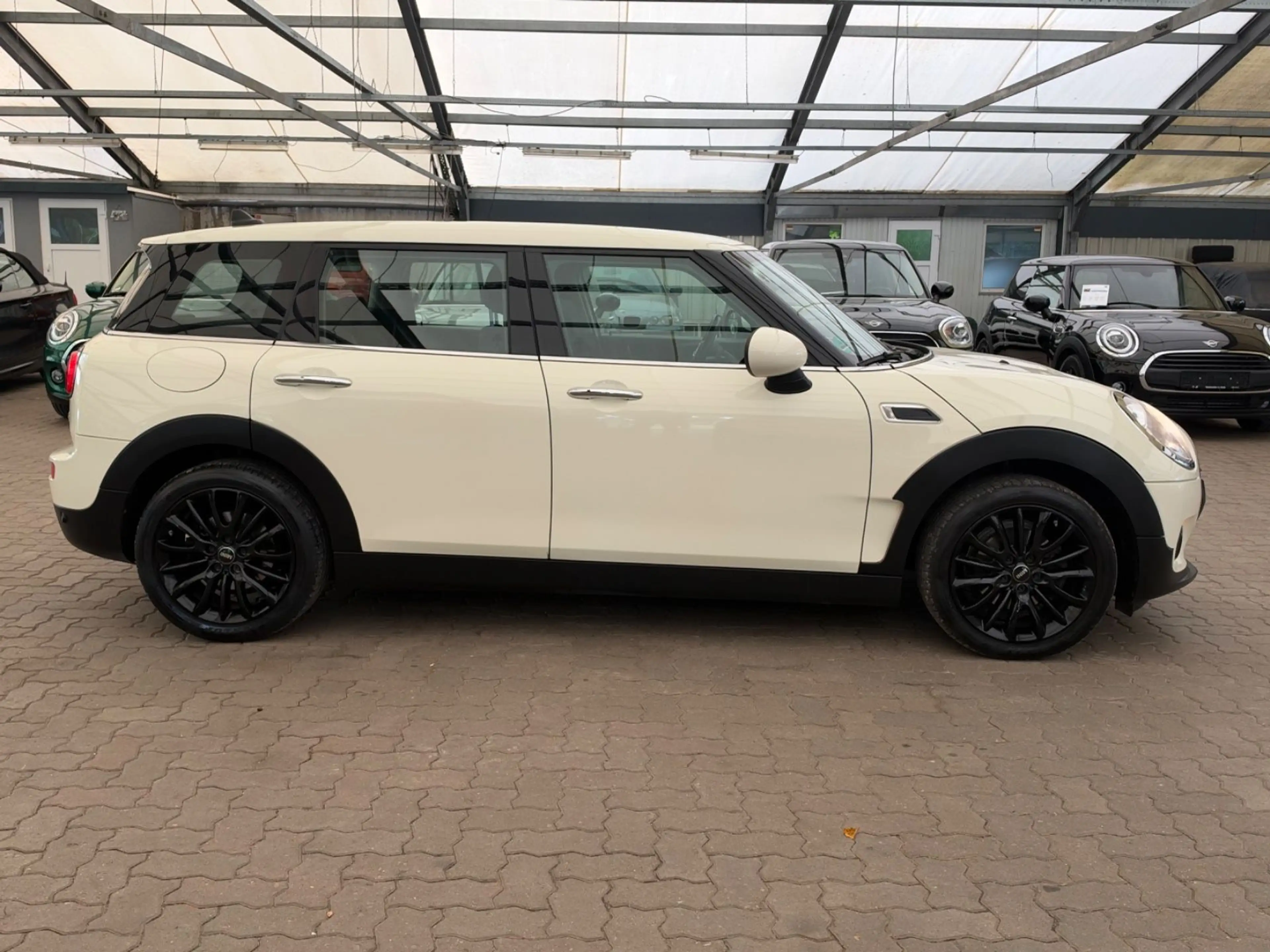 MINI One Clubman /1.Hd/Facelift/56850Km/Alu 17Zoll — photo 9