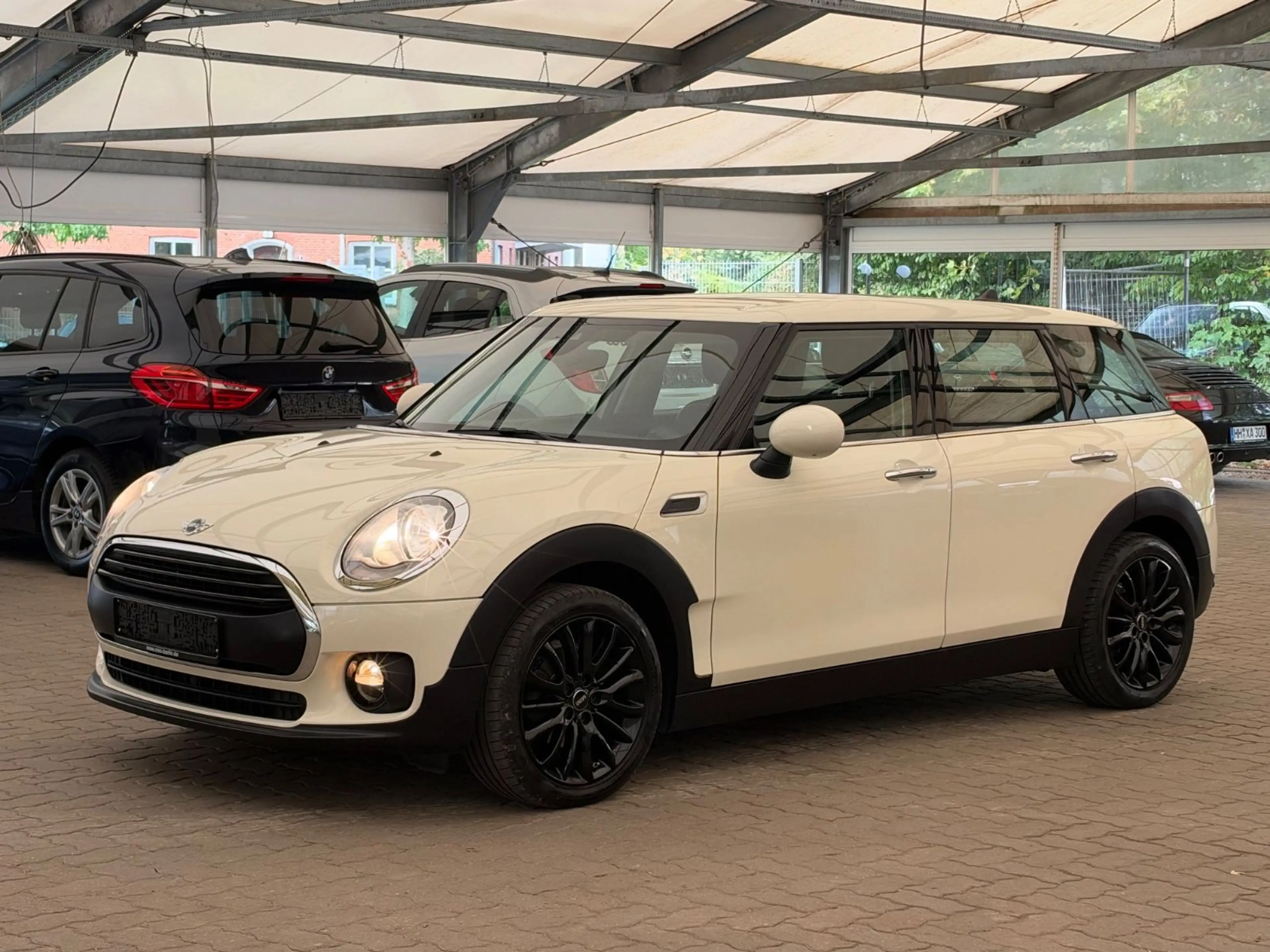 MINI One Clubman /1.Hd/Facelift/56850Km/Alu 17Zoll — photo 3