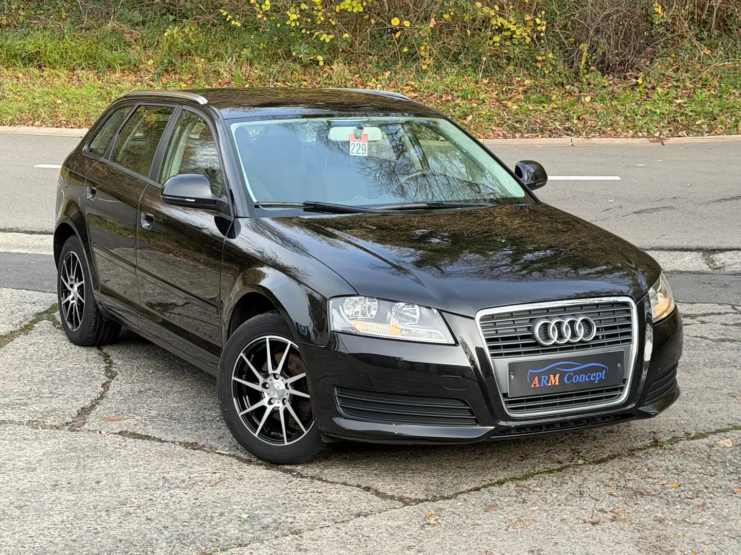 Audi A3 A3 Sportback 1.4 TFSI essence  Garantie 12 Mois Nero - 2