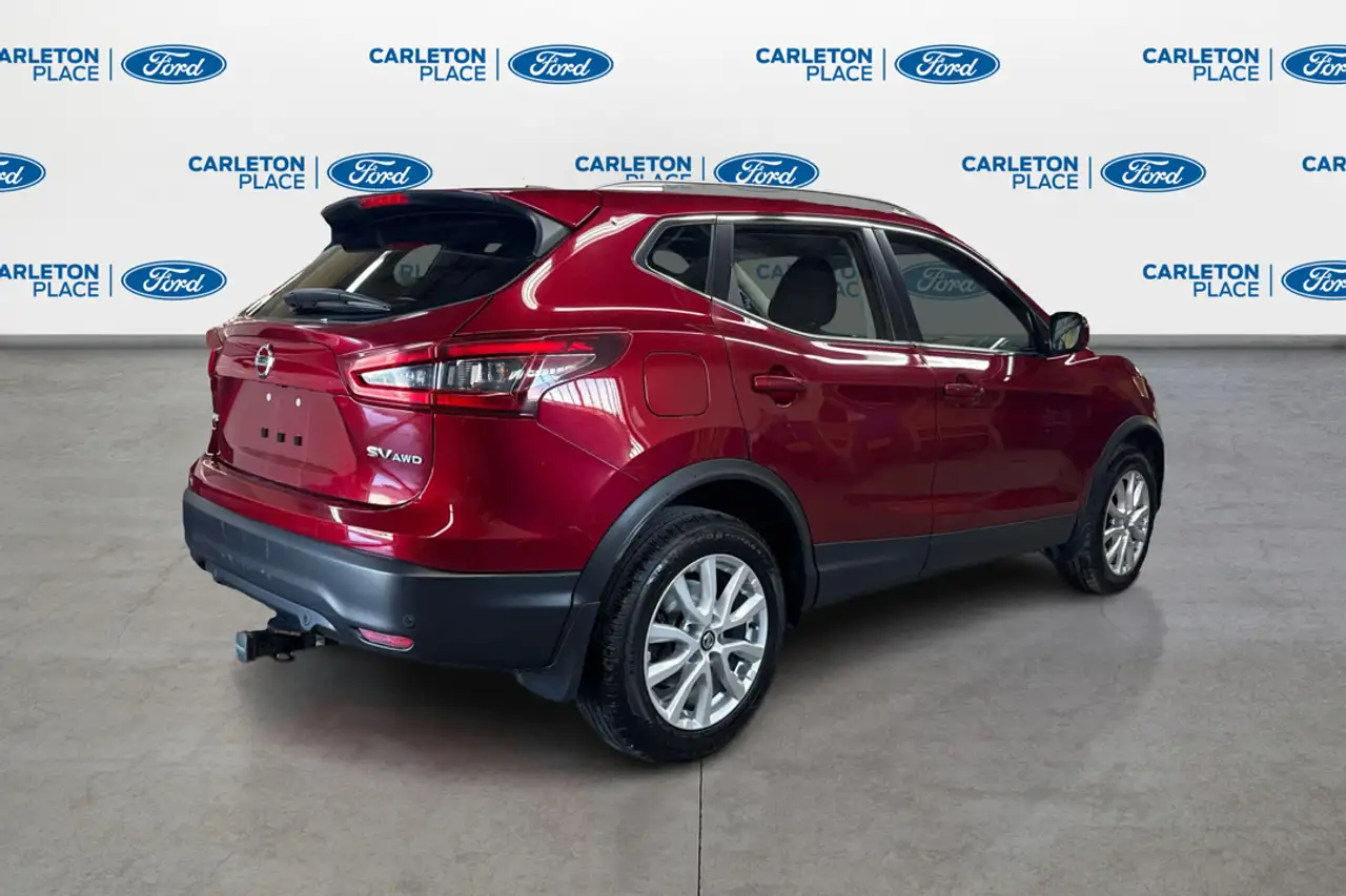 Nissan Qashqai снимка Nissan Qashqai