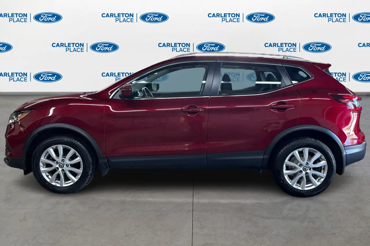 Nissan Qashqai снимка Nissan Qashqai