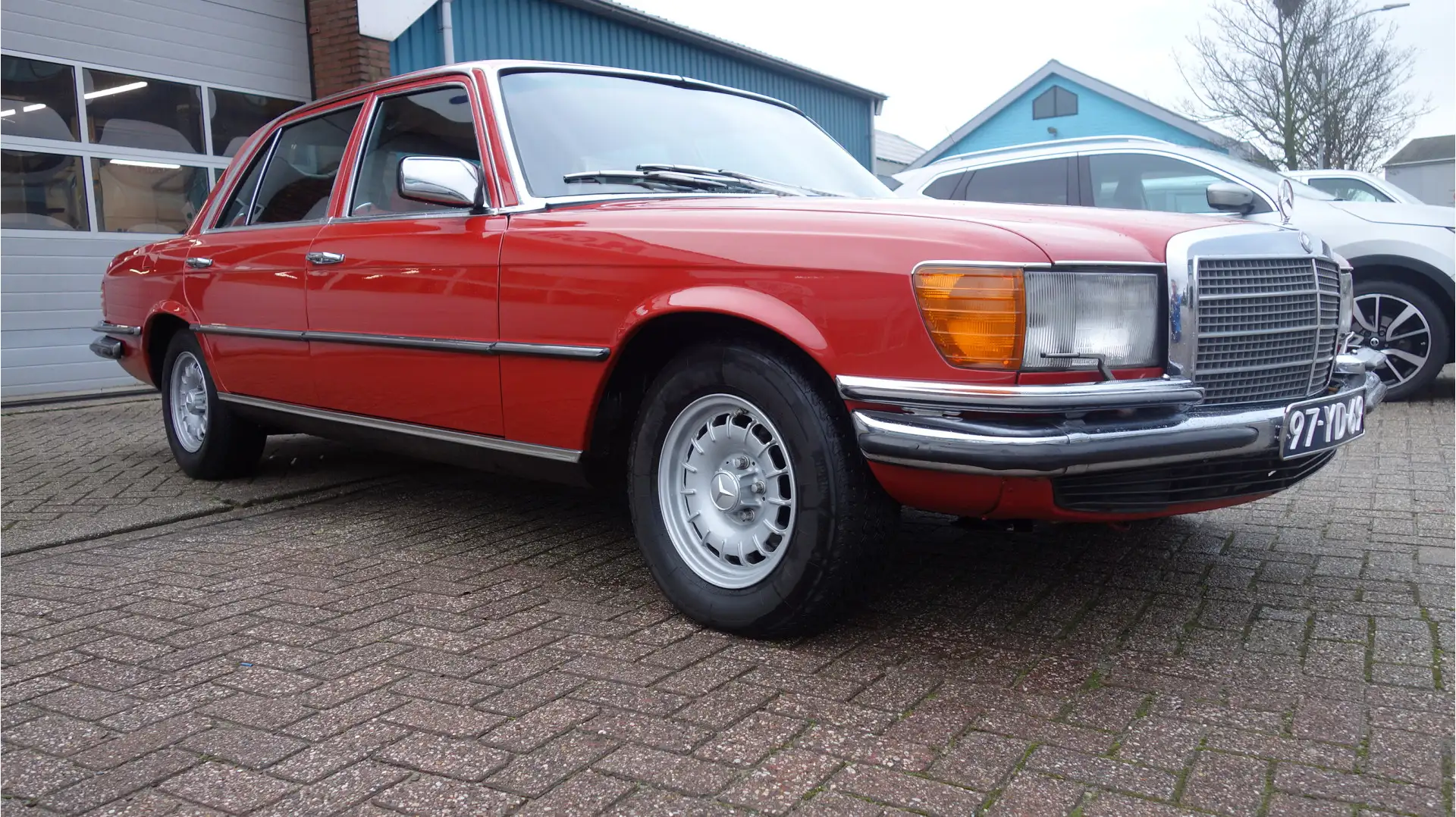 Mercedes-Benz S 450 SEL 6.9 Rot - 2