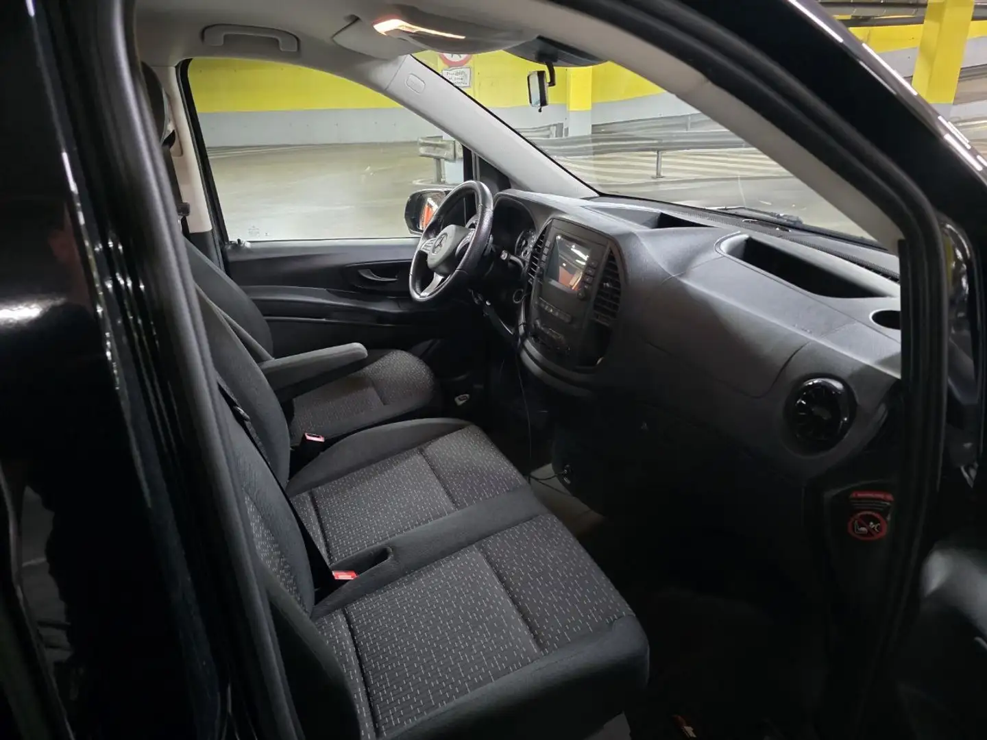 Mercedes-Benz Vito 116 CDI Extralang HA Aut. PRO Negro - 2
